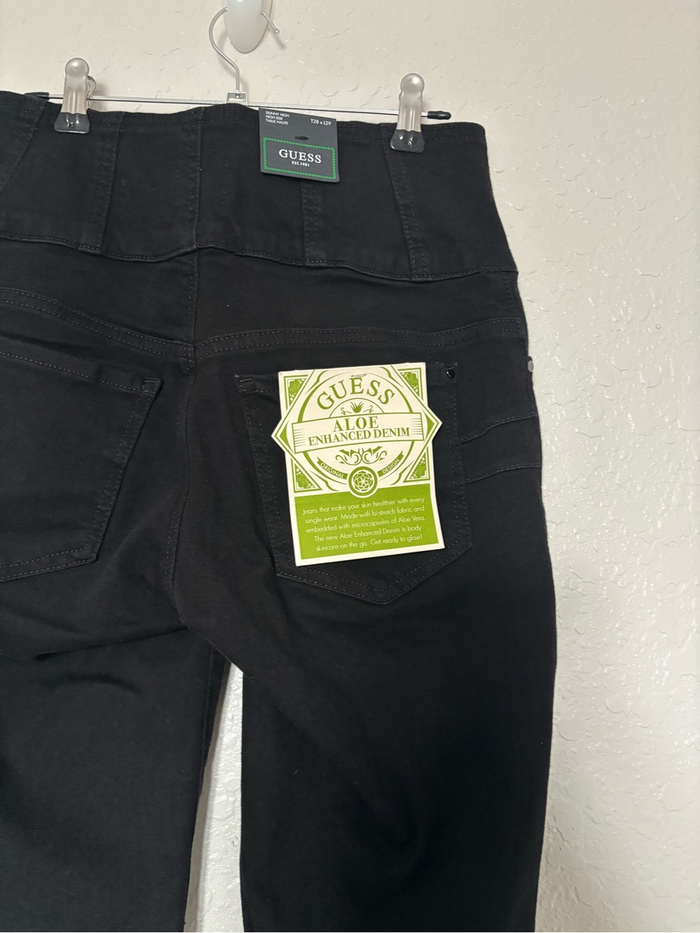 Guess Eco Corset Shape-Up Jeans - Picture 5 of 6